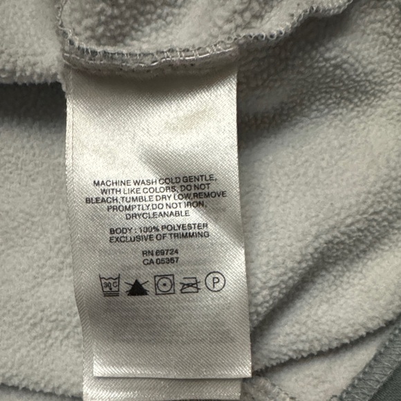 2 Columbia quarter zip pullovers - Picture 7 of 13